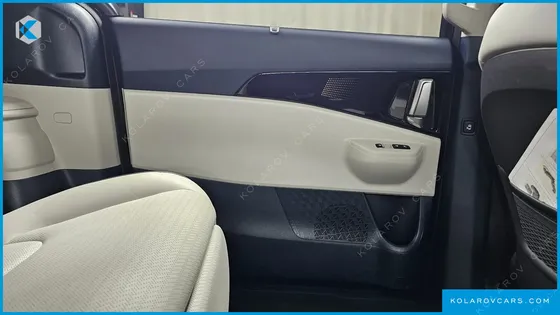 KIA CARNIVAL HEV 7SEATER GRAVITY