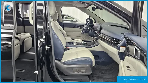 KIA CARNIVAL HEV 7SEATER GRAVITY