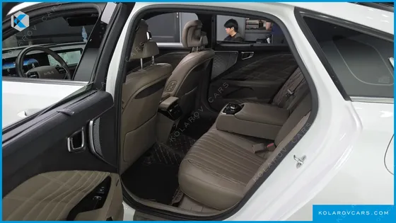 KIA K8 2.5 GASOLINE 2WD