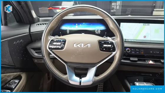 KIA K8 2.5 GASOLINE 2WD