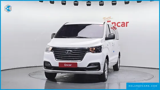HYUNDAI STAREX 4WD WAGON 12-SEATER