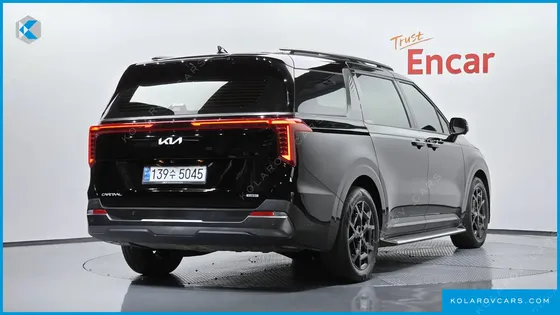 KIA CARNIVAL HEV 7SEATER GRAVITY