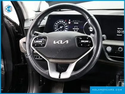 KIA K8 2.5 GASOLINE 2WD