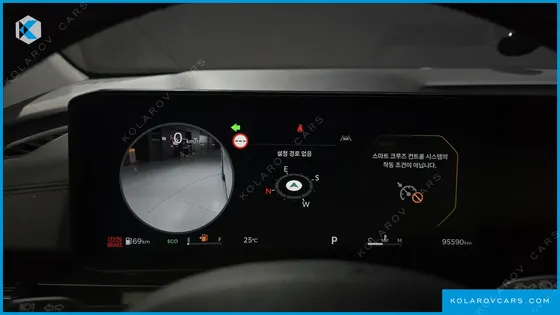 KIA CARNIVAL GASOLINE 9-SEATER PRESTIGE
