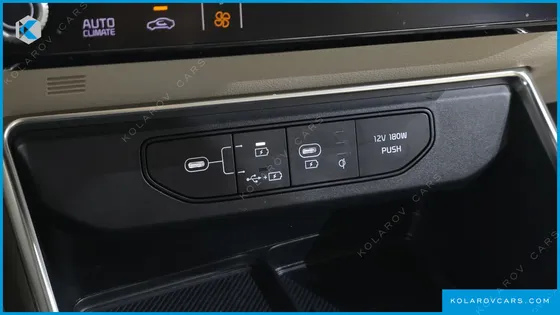 KIA CARNIVAL HEV 7SEATER SIGNATURE