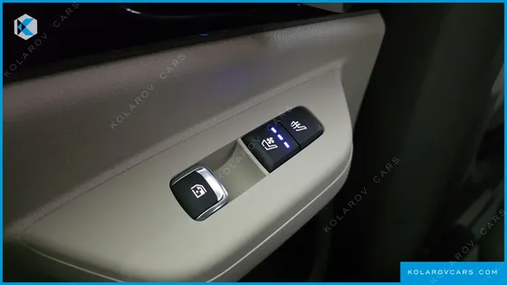 KIA CARNIVAL HEV 7SEATER GRAVITY