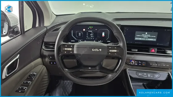 KIA CARNIVAL DIESEL 9-SEATER NOBLESSE