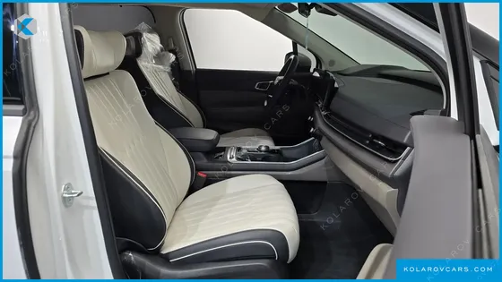 KIA CARNIVAL DIESEL 9-SEATER NOBLESSE