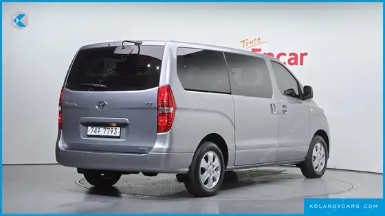 HYUNDAI STAREX 4WD WAGON 11-SEATER
