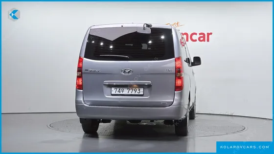 HYUNDAI STAREX 4WD WAGON 11-SEATER