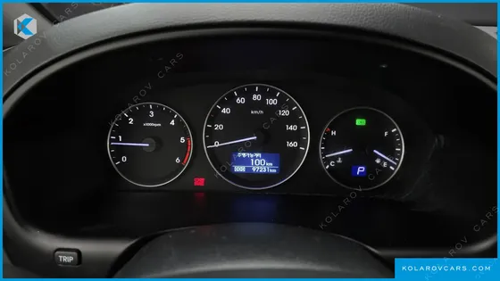 HYUNDAI STAREX 4WD WAGON 11-SEATER