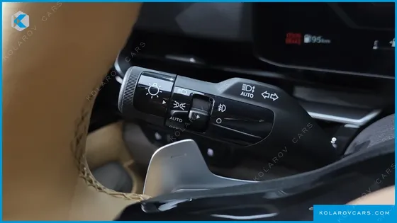 KIA CARNIVAL GASOLINE 9-SEATER HI LIMOUSINE (7-SEATER LIMOUSINE(SPECIAL VEHICLE)