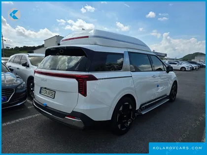 KIA CARNIVAL GASOLINE 7-SEATER HI LIMOUSINE