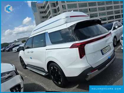 KIA CARNIVAL GASOLINE 7-SEATER HI LIMOUSINE