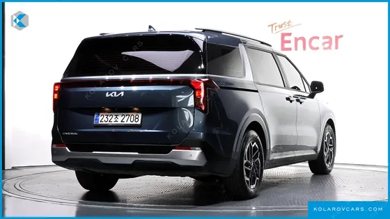 KIA CARNIVAL DIESEL 9-SEATER PRESTIGE