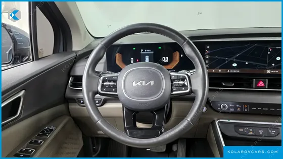 KIA CARNIVAL DIESEL 9-SEATER PRESTIGE