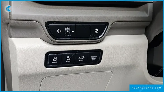 KIA CARNIVAL HEV 9-SEATER HI-LIMOUSINE