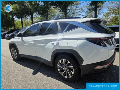 HYUNDAI TUCSON PREMIUM 2WD