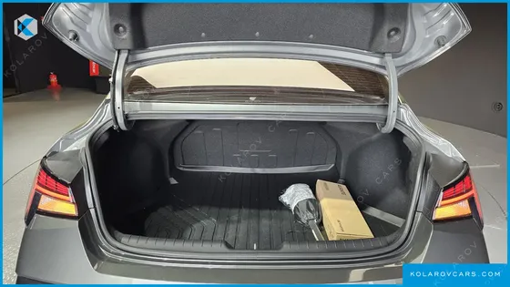 HYUNDAI ELANTRA (AVANTE) 1.6
