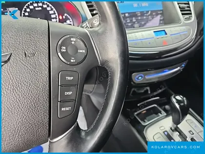 HYUNDAI GENESIS BH 330 LUXURY