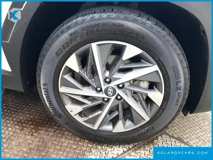 HYUNDAI TUCSON PREMIUM 2WD