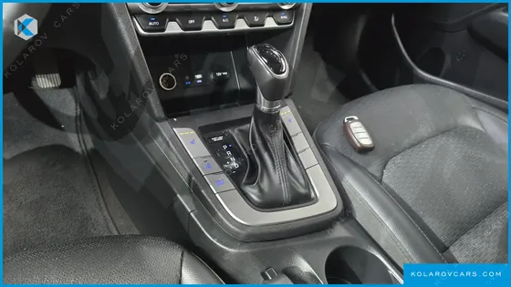 HYUNDAI ELANTRA (AVANTE) 1.6