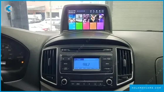 HYUNDAI STAREX 12-SEATER LPI