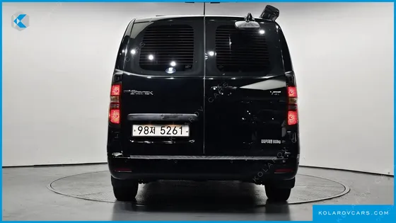HYUNDAI STAREX CAMPING CAR