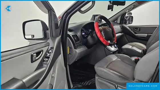 HYUNDAI STAREX CAMPING CAR