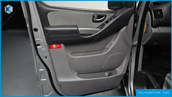HYUNDAI STAREX FREEZER CAR