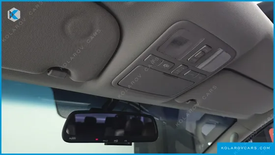 HYUNDAI STAREX 4WD URBAN 9-SEATER