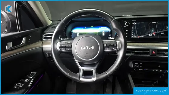 KIA K5 SIGNATURE