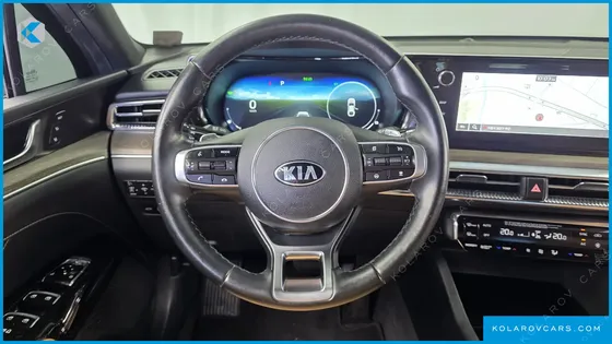 KIA K5 SIGNATURE