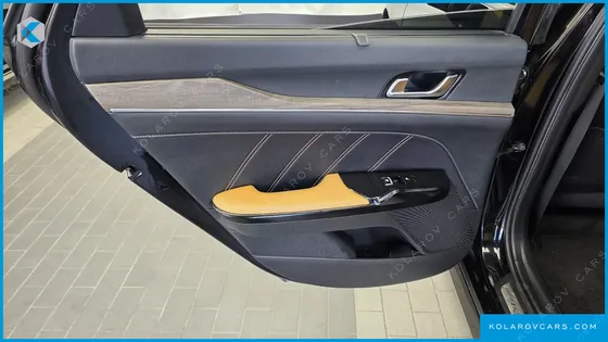 KIA K5 SIGNATURE