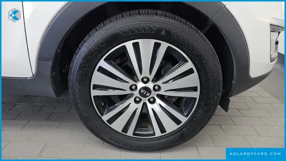 KIA SPORTAGE DIESEL 2WD TRENDY