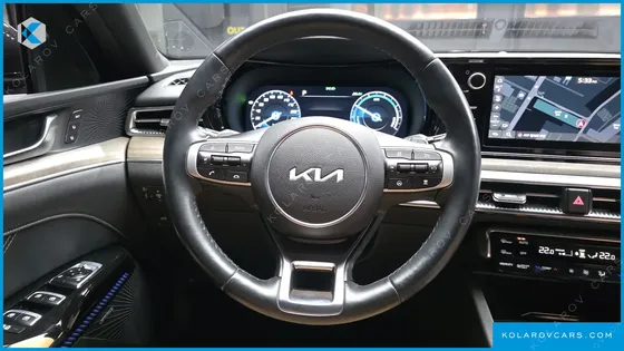 KIA K5 SIGNATURE