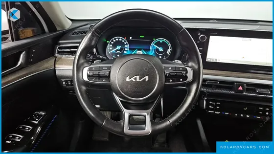 KIA K5 SIGNATURE