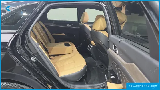 KIA K5 SIGNATURE