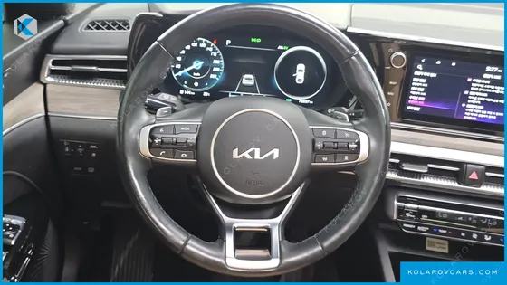 KIA K5 SIGNATURE