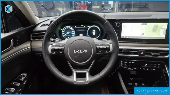 KIA K5 SIGNATURE