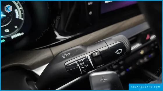 KIA K5 SIGNATURE