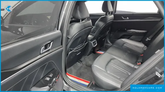 KIA K5 SIGNATURE