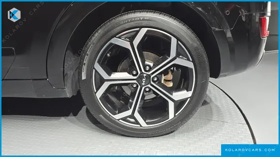 KIA NIRO SIGNATURE