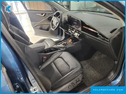 KIA NIRO SIGNATURE