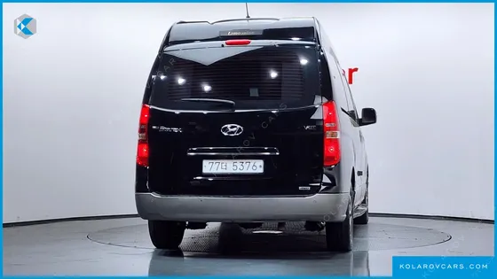 HYUNDAI STAREX 4WD LIMOUSINE