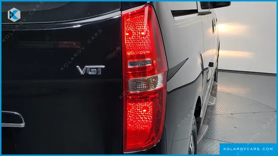 HYUNDAI STAREX 4WD LIMOUSINE