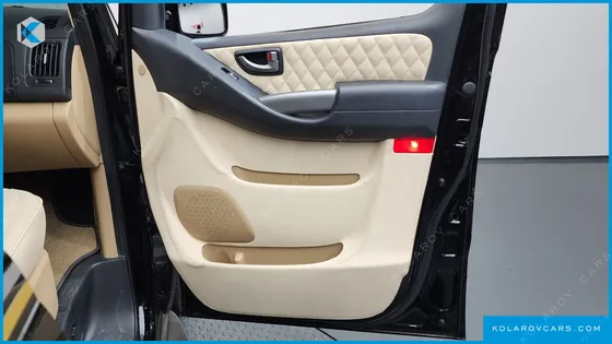 HYUNDAI STAREX 4WD LIMOUSINE