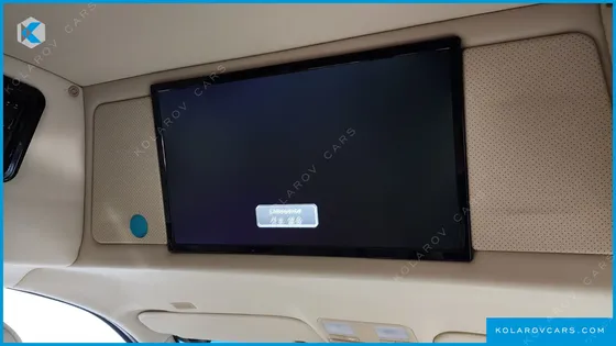 HYUNDAI STAREX 4WD LIMOUSINE