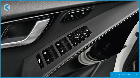 KIA NIRO SIGNATURE