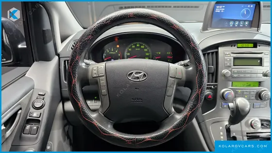 HYUNDAI STAREX 4WD 11-SEATER WAGON HVX